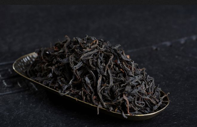 银河集团云南古树红茶价格多少钱一斤？古树红茶多少钱一斤合理？(图1)